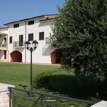 Κατάλυμα σε φάρμα Torre Cantore *